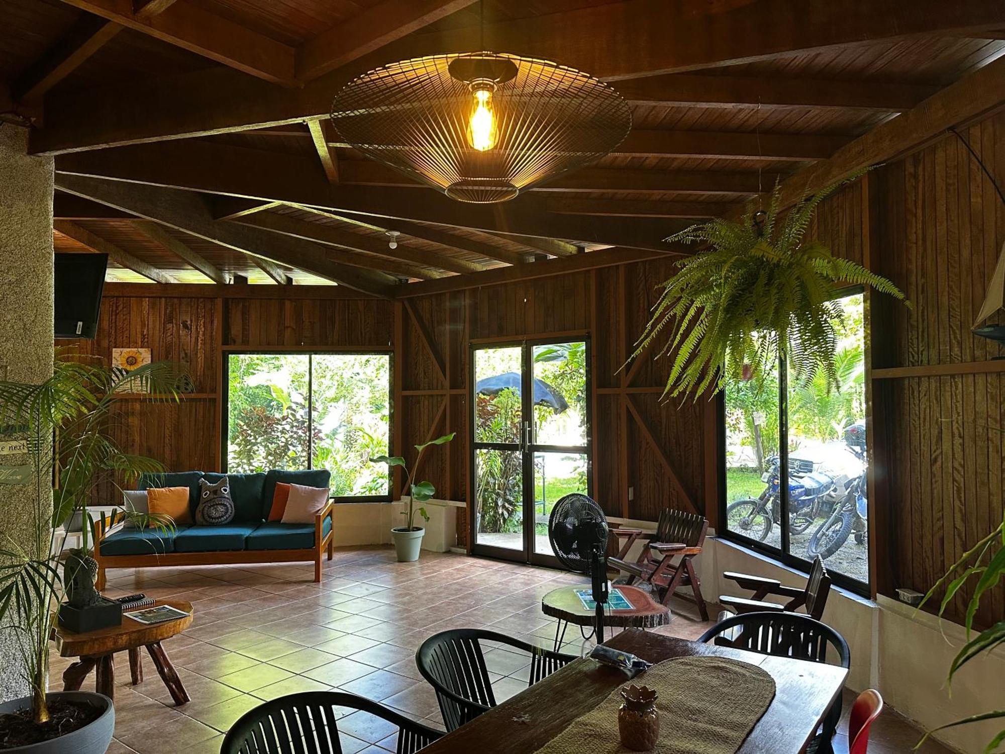 La Amapola Lodge, Bungalow En Peninsula De Osa. Barrigones Exteriör bild